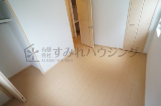【寝室】