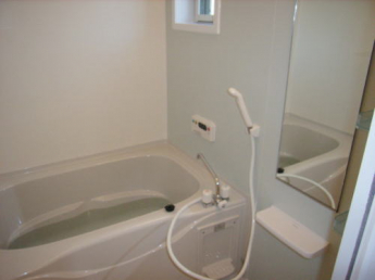小窓があり換気がスムーズです