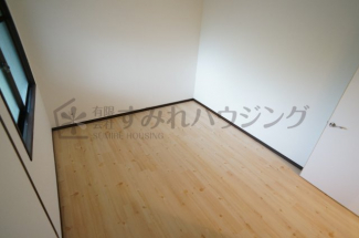 【寝室】