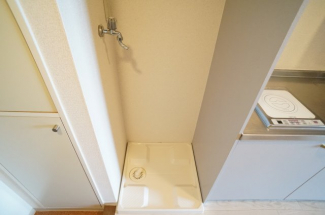 参考、同建物・反転間取りの号室