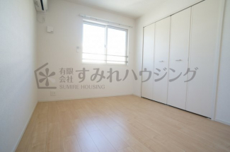【寝室】