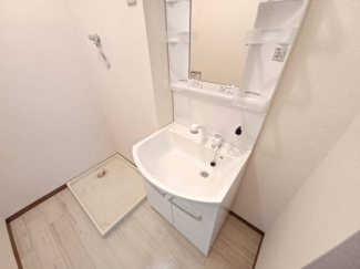 【洗面所】