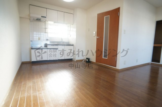 【居間・リビング】