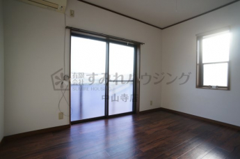 【居間・リビング】