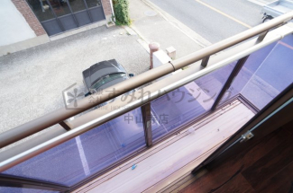 【バルコニー】