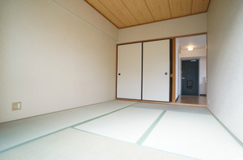 参考、同建物・同間取りの号室