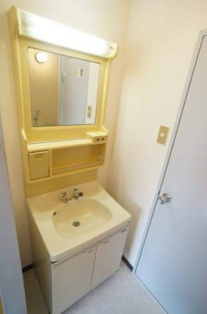 参考、同建物・同間取りの号室