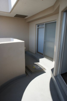 【バルコニー】