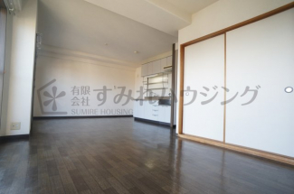 【居間・リビング】