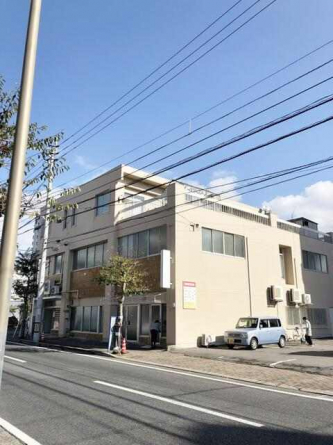 伊予肥ビルの画像