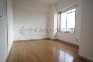 【寝室】
