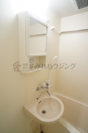 【洗面所】