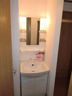 小西ビルの画像