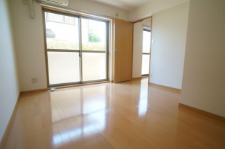 参考、同建物・反転間取りの号室