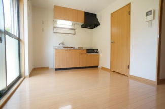 参考、同建物・反転間取りの号室