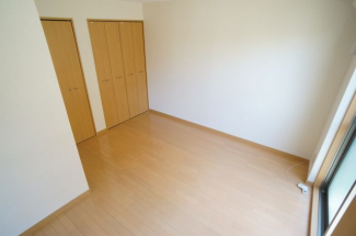参考、同建物・反転間取りの号室