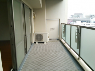 【バルコニー】