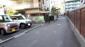 松山市清水町３丁目の駐車場の画像