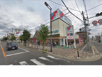 万代巽北店まで549m