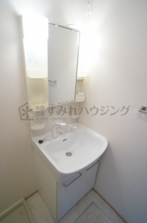 【独立洗面所】