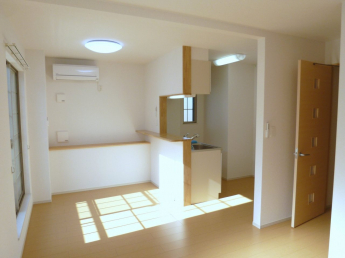 【居間・リビング】