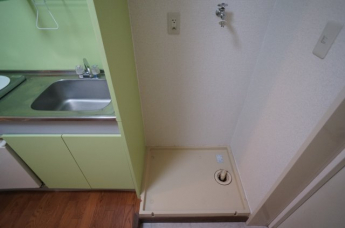 洗濯機置き場も室内です