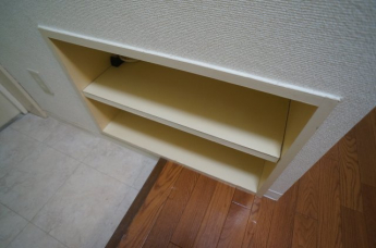 靴箱はこんな感じ（埋め込みタイプ）