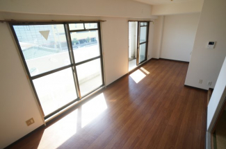 参考、同建物・同間取りの号室