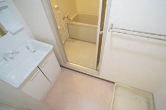 参考、同建物・同間取りの号室