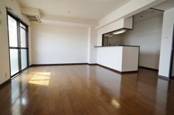 【居間・リビング】