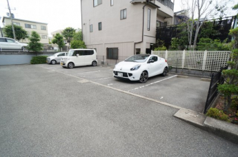 【駐車場】