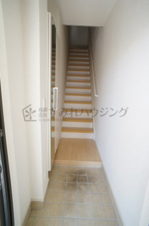 参考、同建物・同間取りの号室