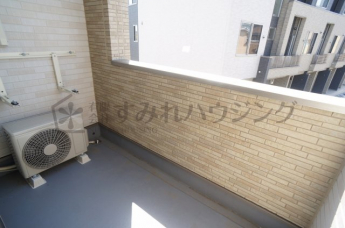 参考、同建物・同間取りの号室