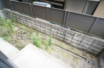 参考、同建物・反転間取りの号室