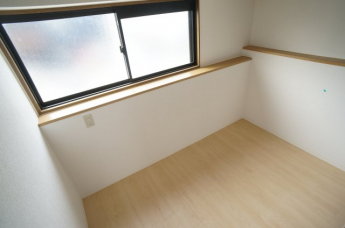 参考、同建物・反転間取りの号室