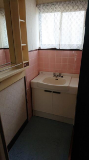 伊予郡砥部町原町の一戸建ての画像