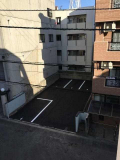 松山市緑町２丁目の駐車場の画像
