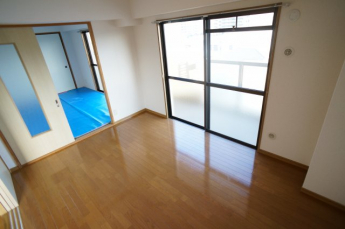 参考、同建物・同間取りの号室