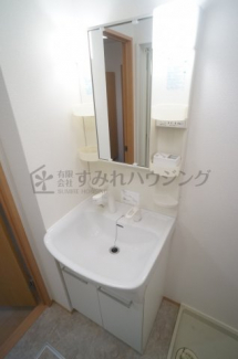 【洗面所】