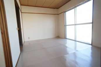 畳の表替え完了！表面には保護シート被せてあります