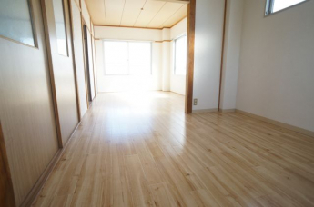 【居間・リビング】