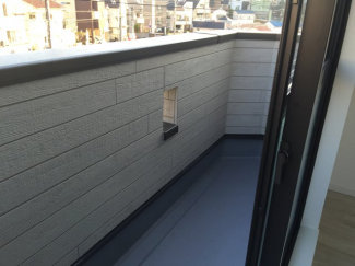 洗濯物も外で気持ち良く干せます♪