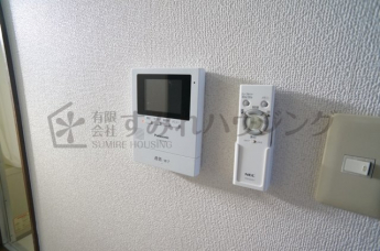 参考、同建物・反転間取りの号室