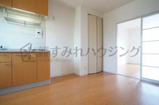 【居間・リビング】