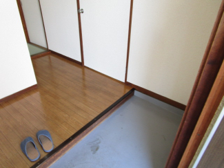 【玄関】