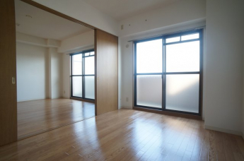 参考、同建物・同間取りの号室