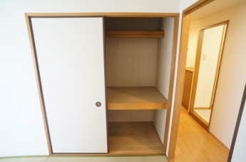 参考、同建物・同間取りの号室