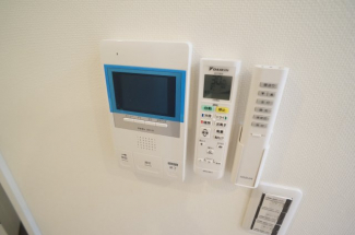 TVモニターホン付きです。