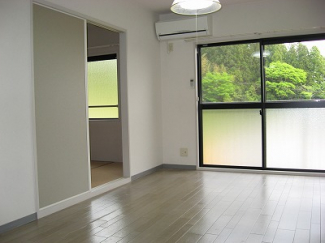 【居間・リビング】