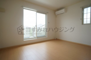 参考、同建物・同間取りの号室